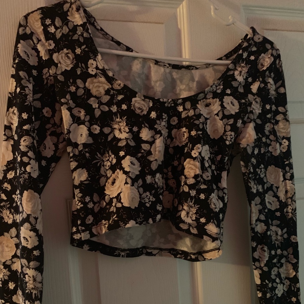 Black floral top